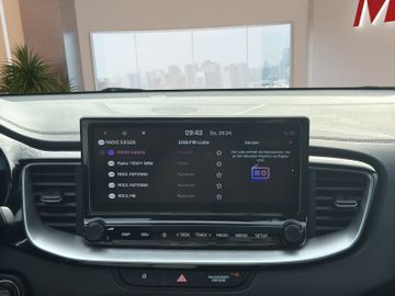 Kia ProCeed 1.6T DCT GT Elekt. Sitz Glasdach Bastuck