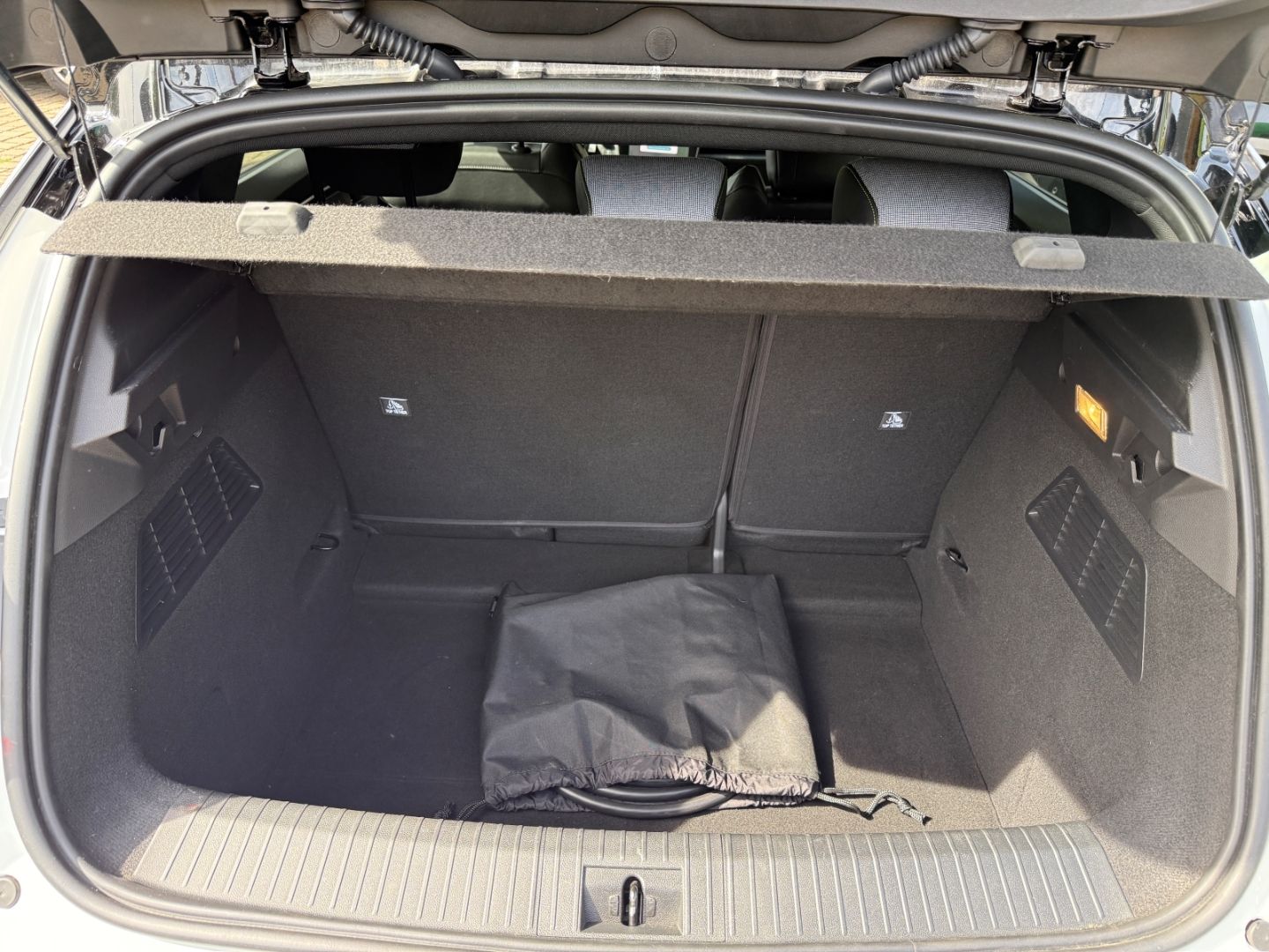 Fahrzeugabbildung Renault Megane E-Tech Electric Techno EV 60 220 Optimum