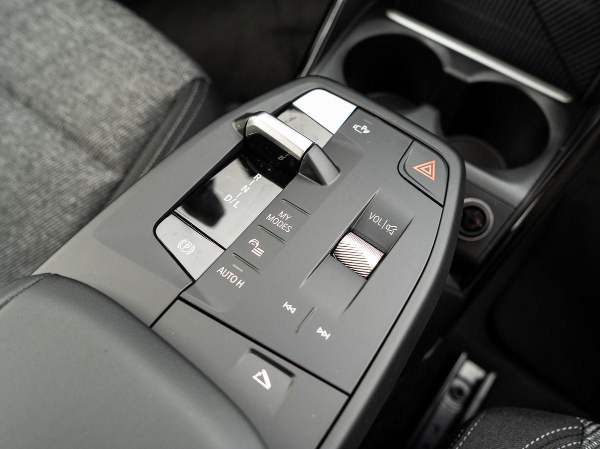 BMW Active 218i Active Tourer AHK Navi Kamera M Dachreling, миниатюра 13
