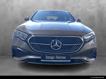 Mercedes E 220 - 2