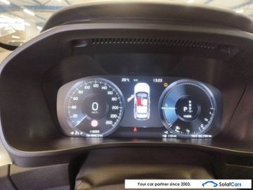 Volvo XC40 - 10