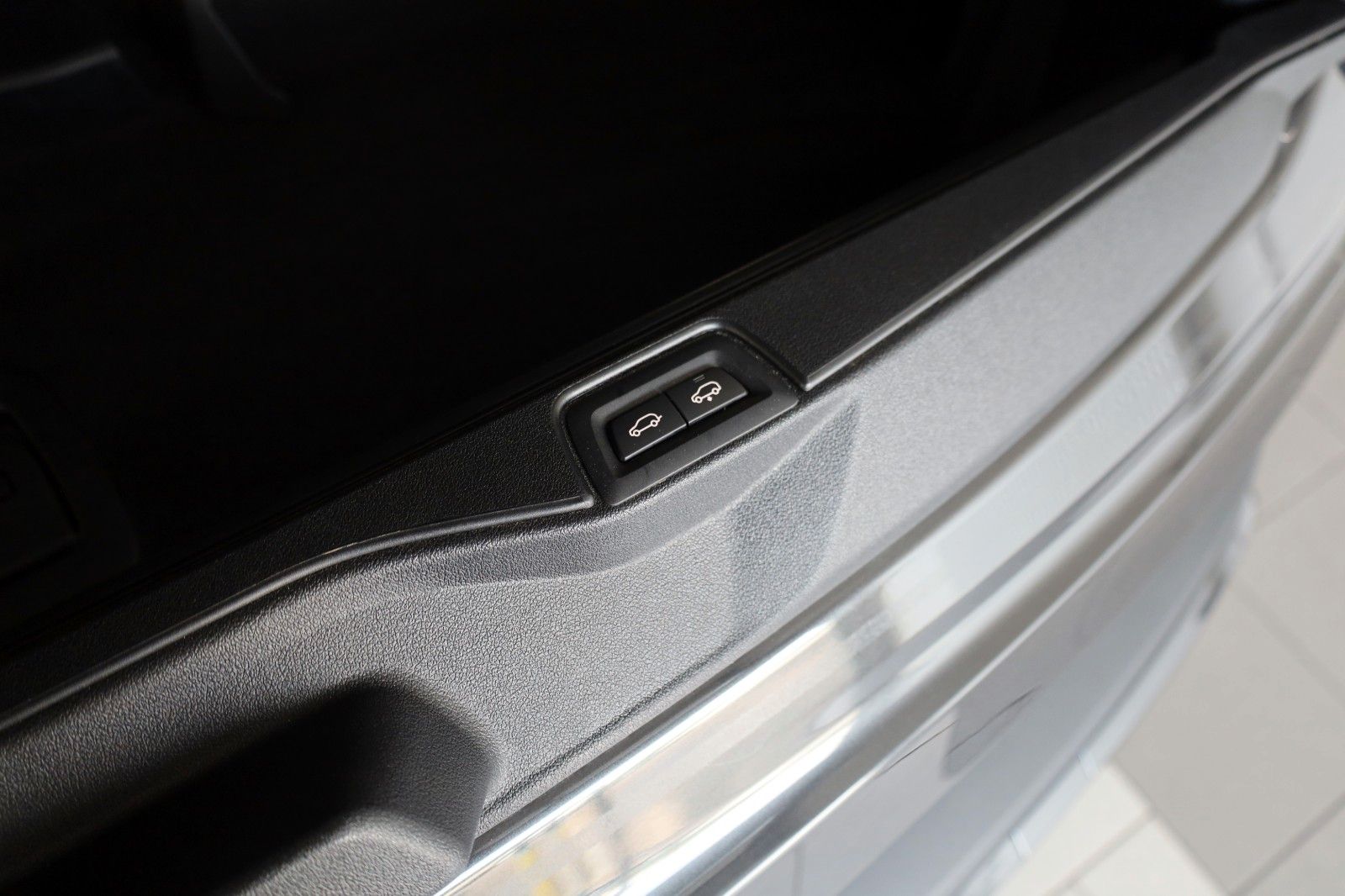 Fahrzeugabbildung BMW X5 xDrive 45e xLine Leder,Navi,LED,Kamera,4xSH