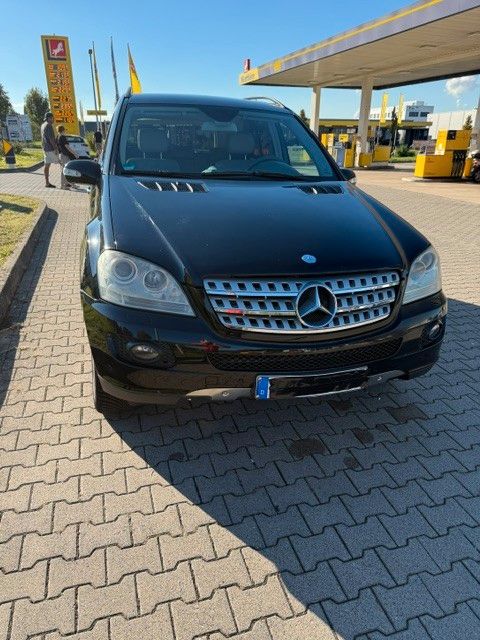 Mercedes-Benz ML 320 ML 320