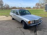 Mercedes-Benz Mercedes W123 240TD S123 - AHK - Oldtimer ... - Mercedes-Benz 240: Kombi