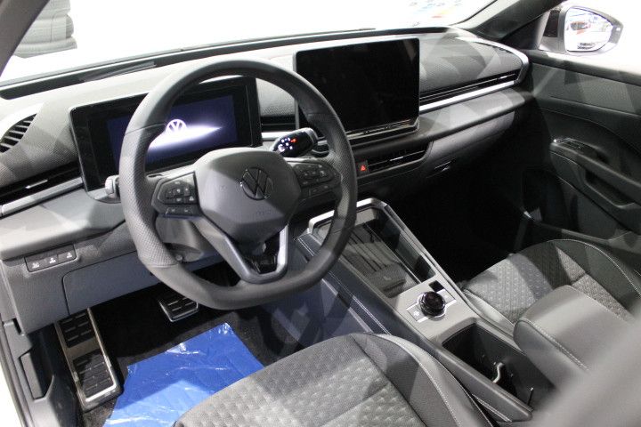 Volkswagen T-Roc - Bild 10