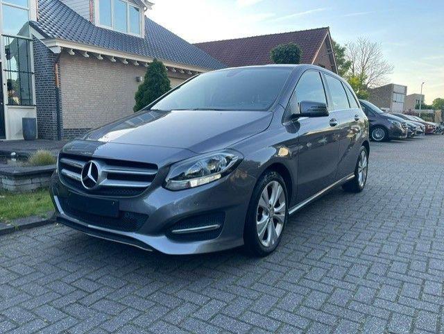 Mercedes-Benz B 180 d NAVI KLIMA PDC