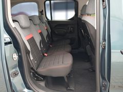 Berlingo XL Diesel 130 Automatik MAX Berlingo XL Diesel 130 Automatik MAX