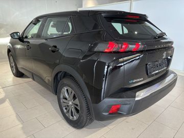 Fotografie des Peugeot 2008 Elektro Active Pack