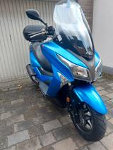 Kymco X-Town 125i mit ABS - KYMCO VON 81 BIS 125 CCM