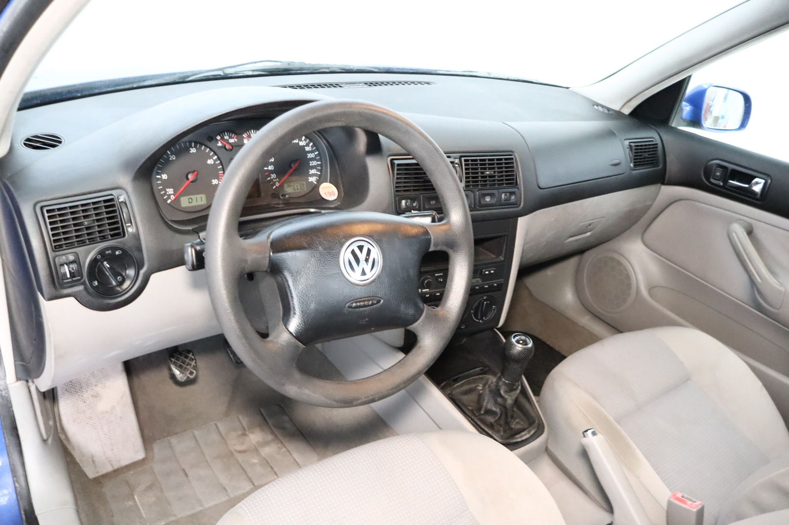 Fahrzeugabbildung Volkswagen Golf 1.9TDI Special * Klima *  SHZ