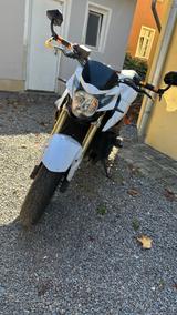 Suzuki Gsr 750 - SUZUKI GSR