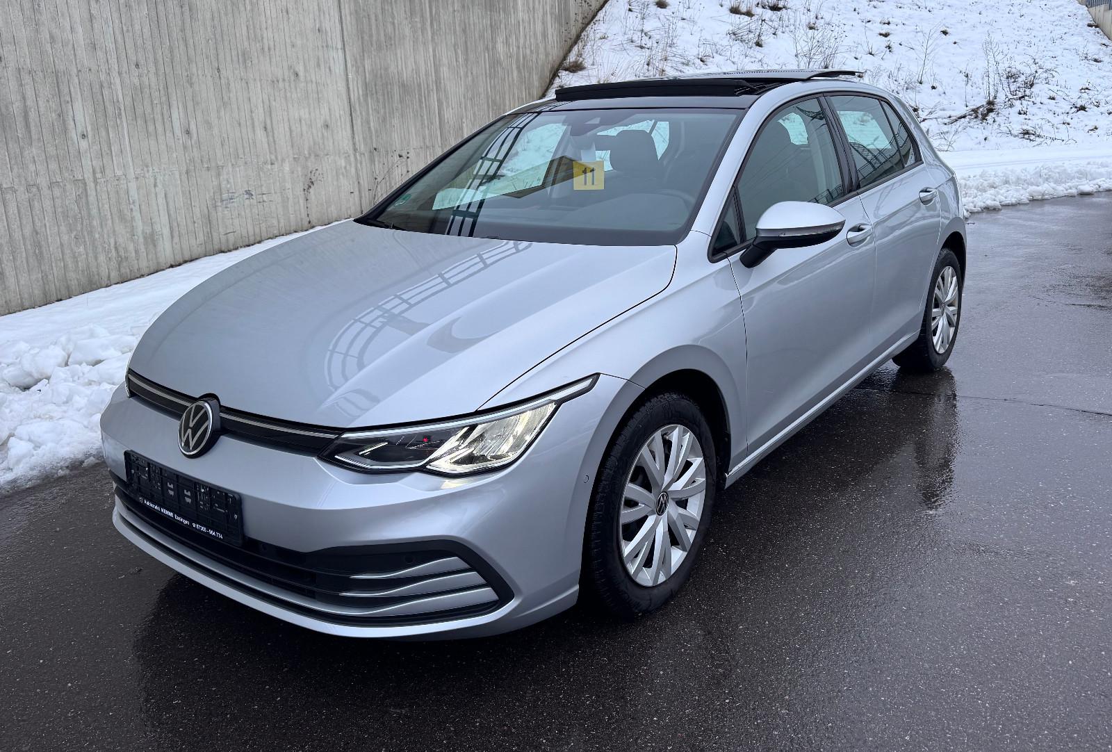 Volkswagen Golf VIII Lim. 2.0 TDI LED Cam ACC Pano SHZ DAB+