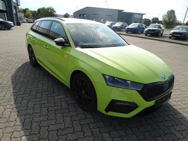 ŠKODA Octavia Octavia Combi 2.0 TDI DSG RS 4x4 – Bild 3 von 20