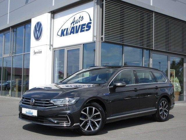 Volkswagen Passat Variant GTE Navi AHK ACC LED Kamera AID imagem 2