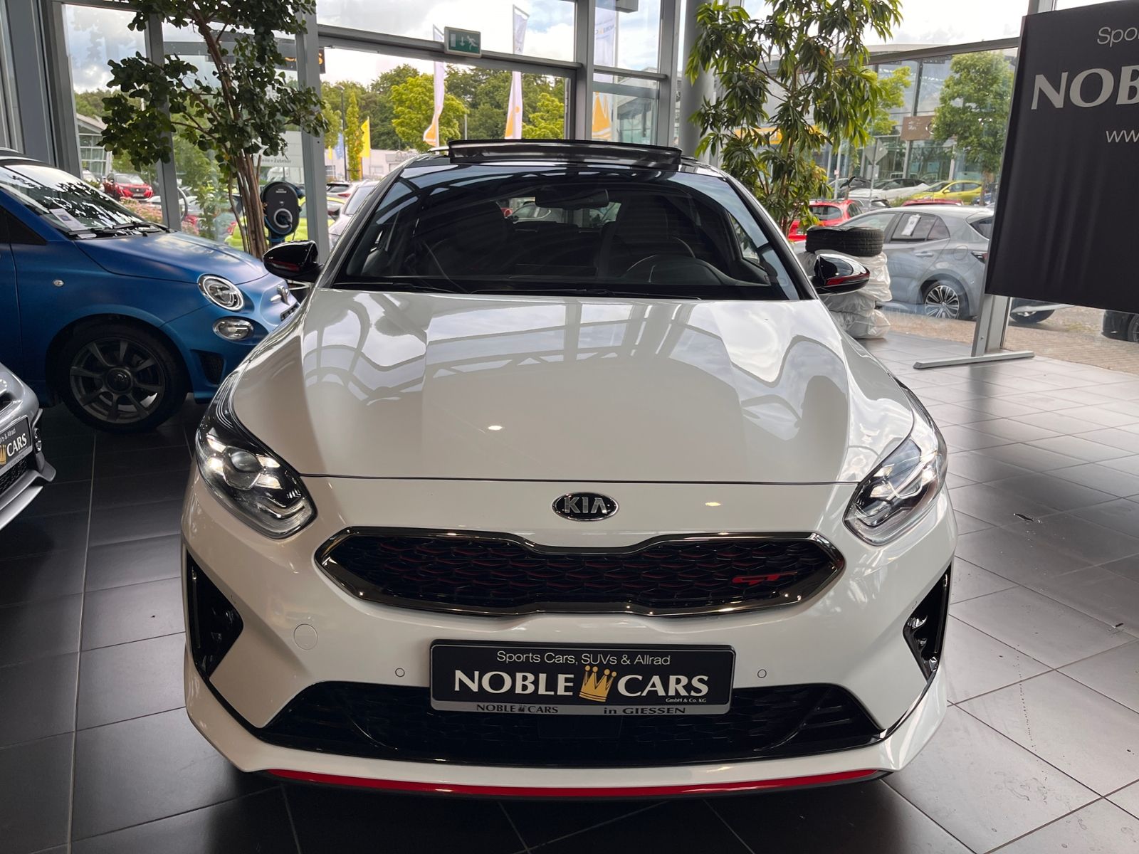 Fahrzeugabbildung Kia ProCeed GT PANO AHK KLIMA SHZ LED NAVI