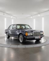Mercedes-Benz 230 E W123 Automatik - Mercedes-Benz 230: W123 230e