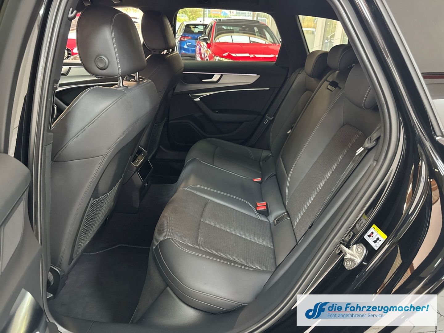 Fahrzeugabbildung Audi A6 Avant 40 TDI sport S-line Sportpaket Navi Led