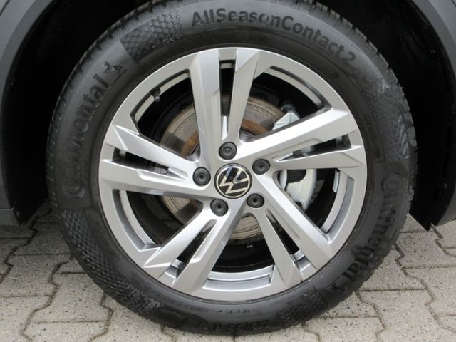 T-Roc 1.5 TSI DSG R-Line AHK/LED-PLUS/NAVI+RFK/A