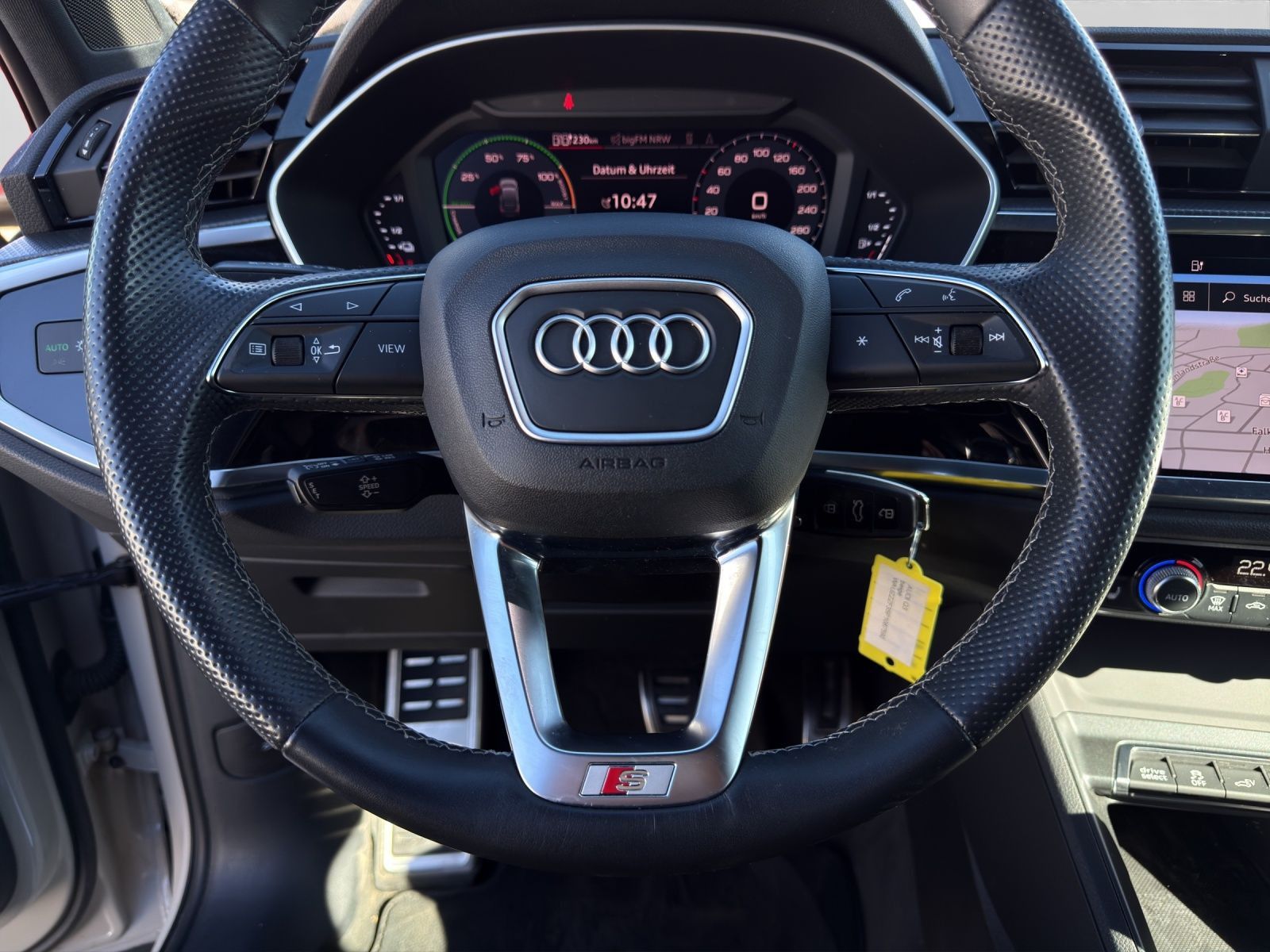 Audi Q3 Sportback 45 TFSI e S lINE LED LM18 NAVI+ foto 10