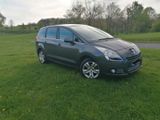 Peugeot 5008 1.6 Premium 155 THP Premium - Peugeot 5008: Premium