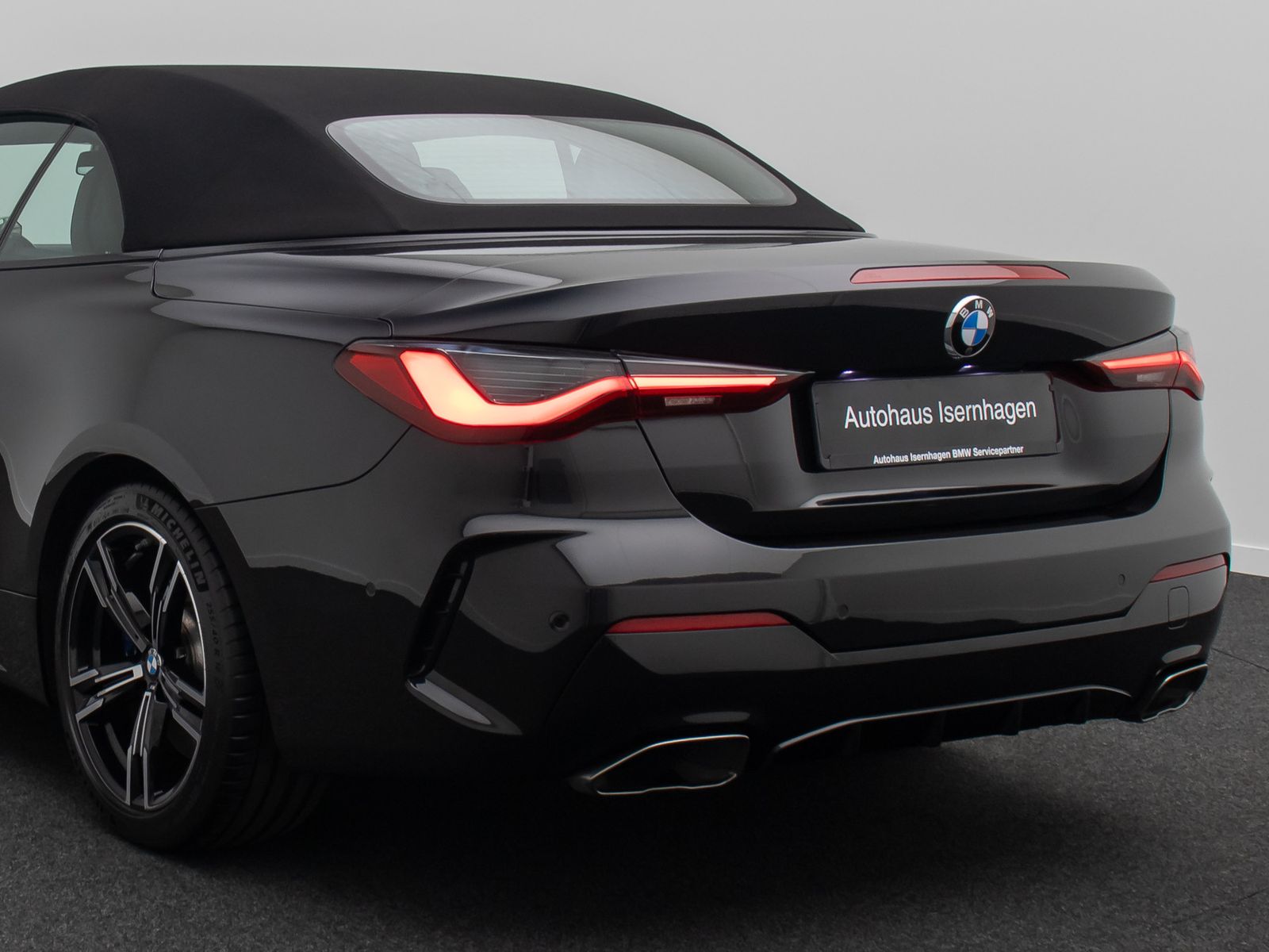 Fahrzeugabbildung BMW M440i Cabrio Laser HUD Kamera DAB H/K Komfort