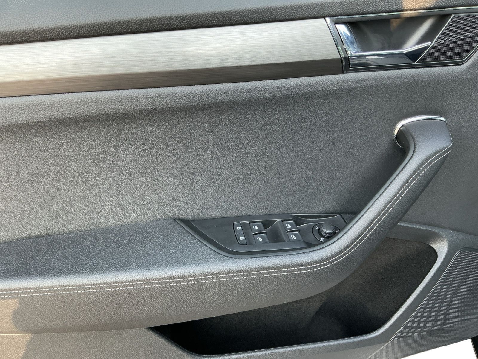 Skoda Superb - Bild 15