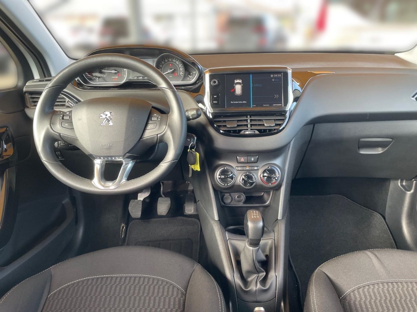 Fahrzeugabbildung Peugeot 208 1.2 Active Allwetterreifen Sitzheizung Parks