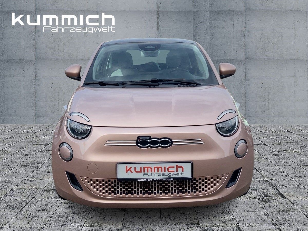 Fiat 500e Icon 42kWh *25 Jahre Batteriegarantie* imagem 2