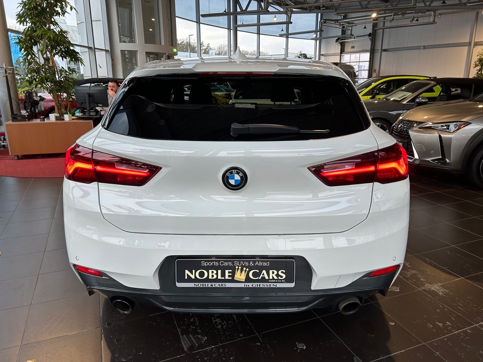 Fahrzeugabbildung BMW X2 xDrive M35 i HiFi LED NAVI ALU