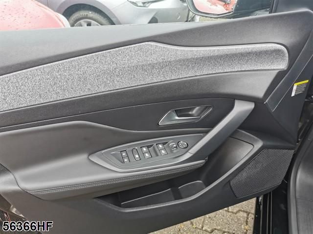 Fahrzeugabbildung Peugeot 308 1.2 PureTech 130, Allure Pack