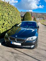 BMW 523i - Topp 5er  - Erstzulassung 08/2011 - BMW 523 in Freiburg
