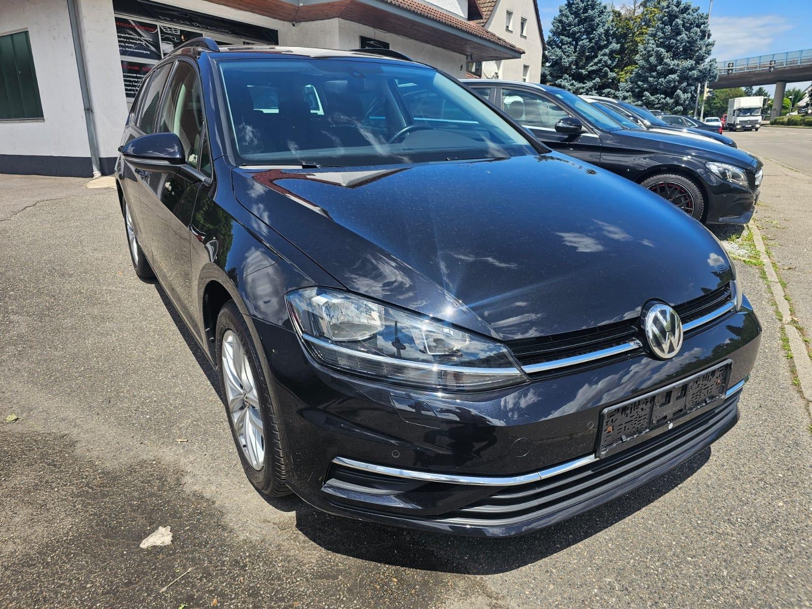 Volkswagen Golf VII 1.6 TDI Variant Comfort*DSG*Klima*Tempo