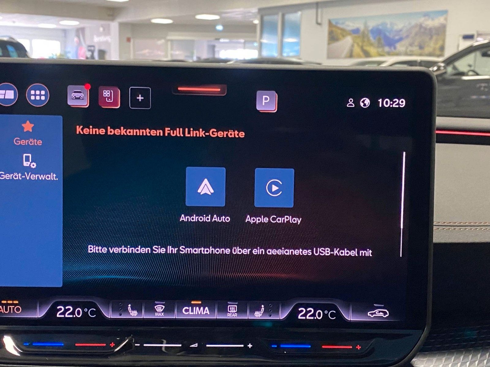 Fahrzeugabbildung CUPRA Leon ST 1.5 eTSI DSG FACELIFT MHEV+5 J. GARANTIE