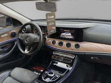 Mercedes E 200 - 12