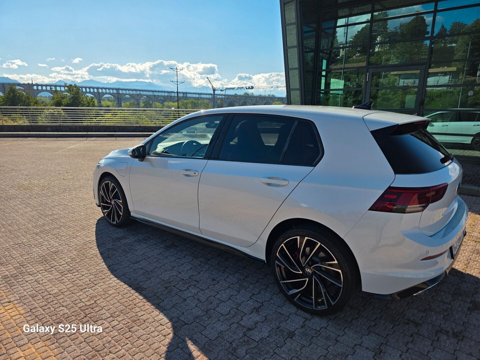 Volkswagen GTE HYBRID elettrica/benzina valutiamo usato/sca imagem 2