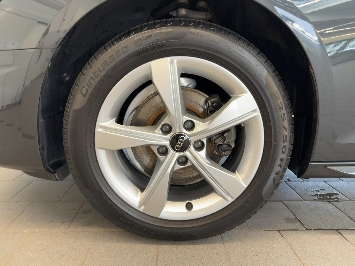 Audi A4 - Bild 19