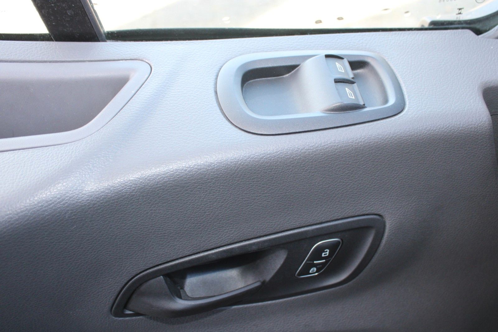 Fahrzeugabbildung Ford Transit L3 H2 TREND AHK NAVI 360° ACC WinterPak