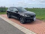 Volvo XC40 T5 AWD R Design Geartronic R Design - Volvo XC40 von privat
