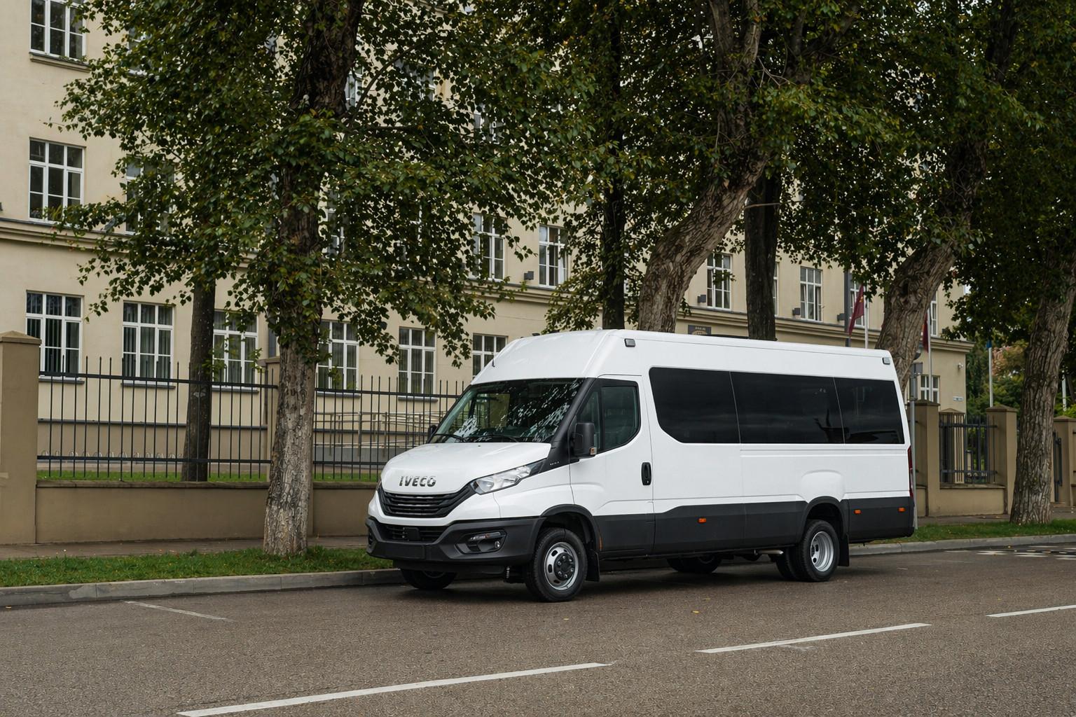 Iveco Daily 22+1
