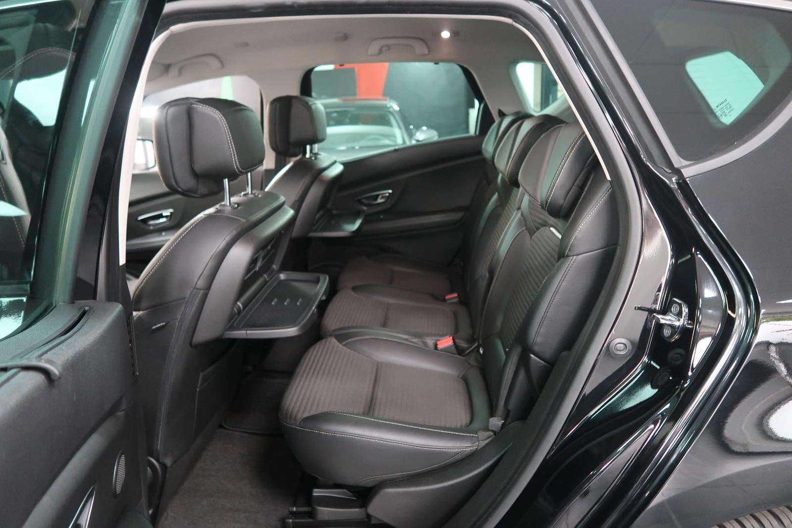 Renault Scenic IV BOSE Edition*Led*Acc*Pdc*Navi*Tüv Neu*