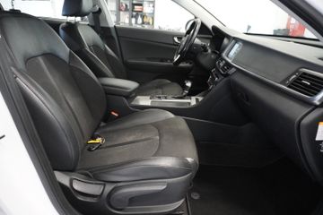 KIA Optima - 11