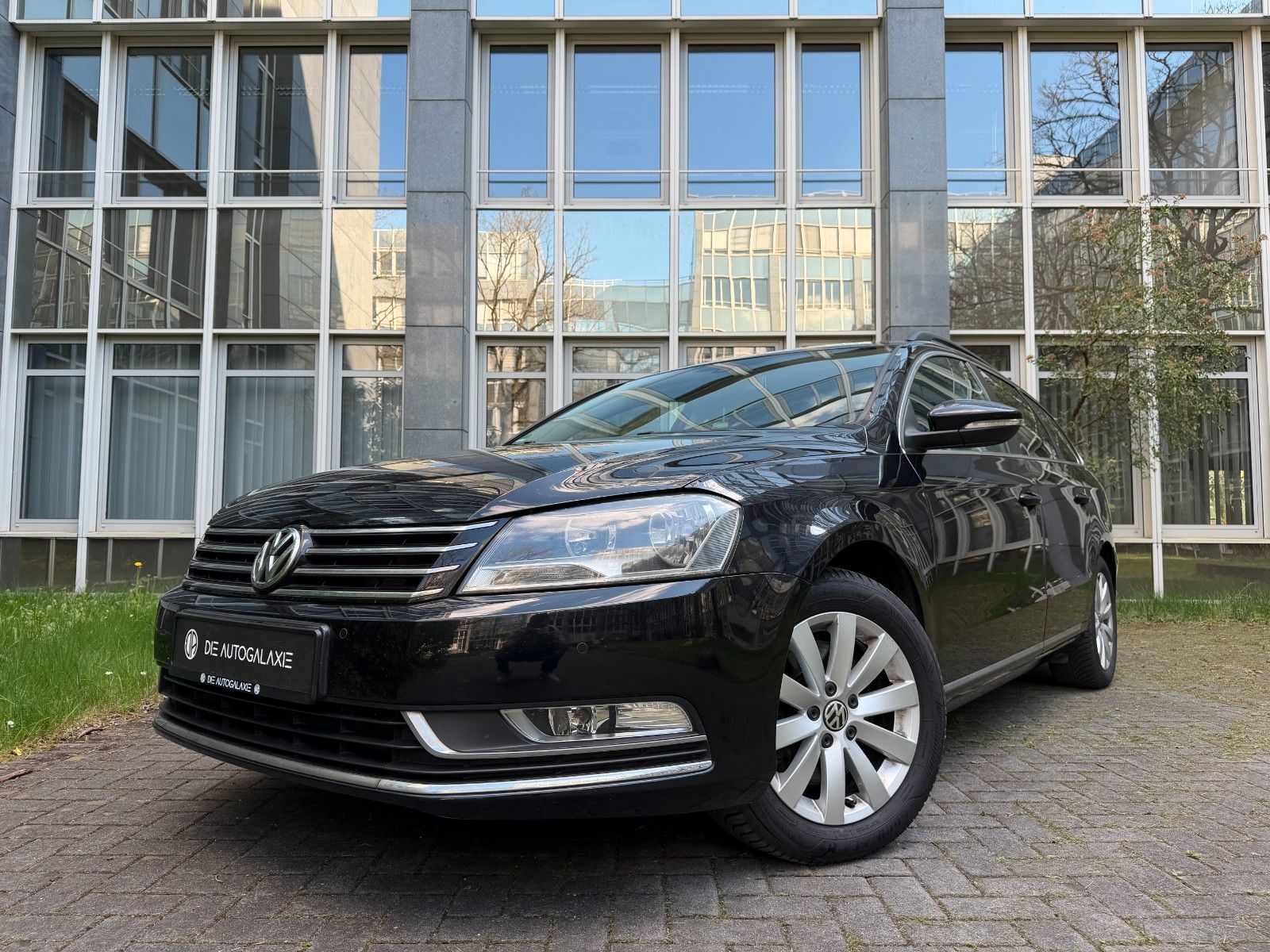 Volkswagen Passat Variant - 1