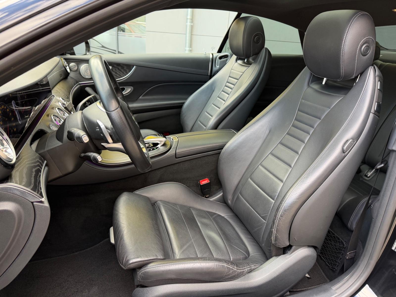 Mercedes-Benz E 300 EDITION 1 /AMG/ PANO/LEDER/NIGHTPACKET