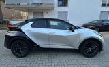 Toyota C-HR 2.0-l-VVT-i Hybrid GR SPORT Premiere GR... - gebrauchte Toyota C-HR aus dem Jahr 2024