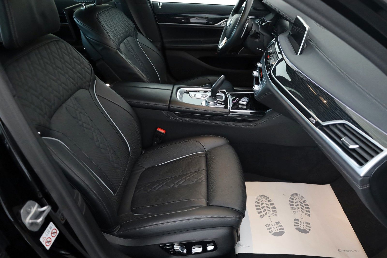Fahrzeugabbildung BMW 740 d xD, M Sport,Laser,Sitzlüftx4,SD, Garantie!