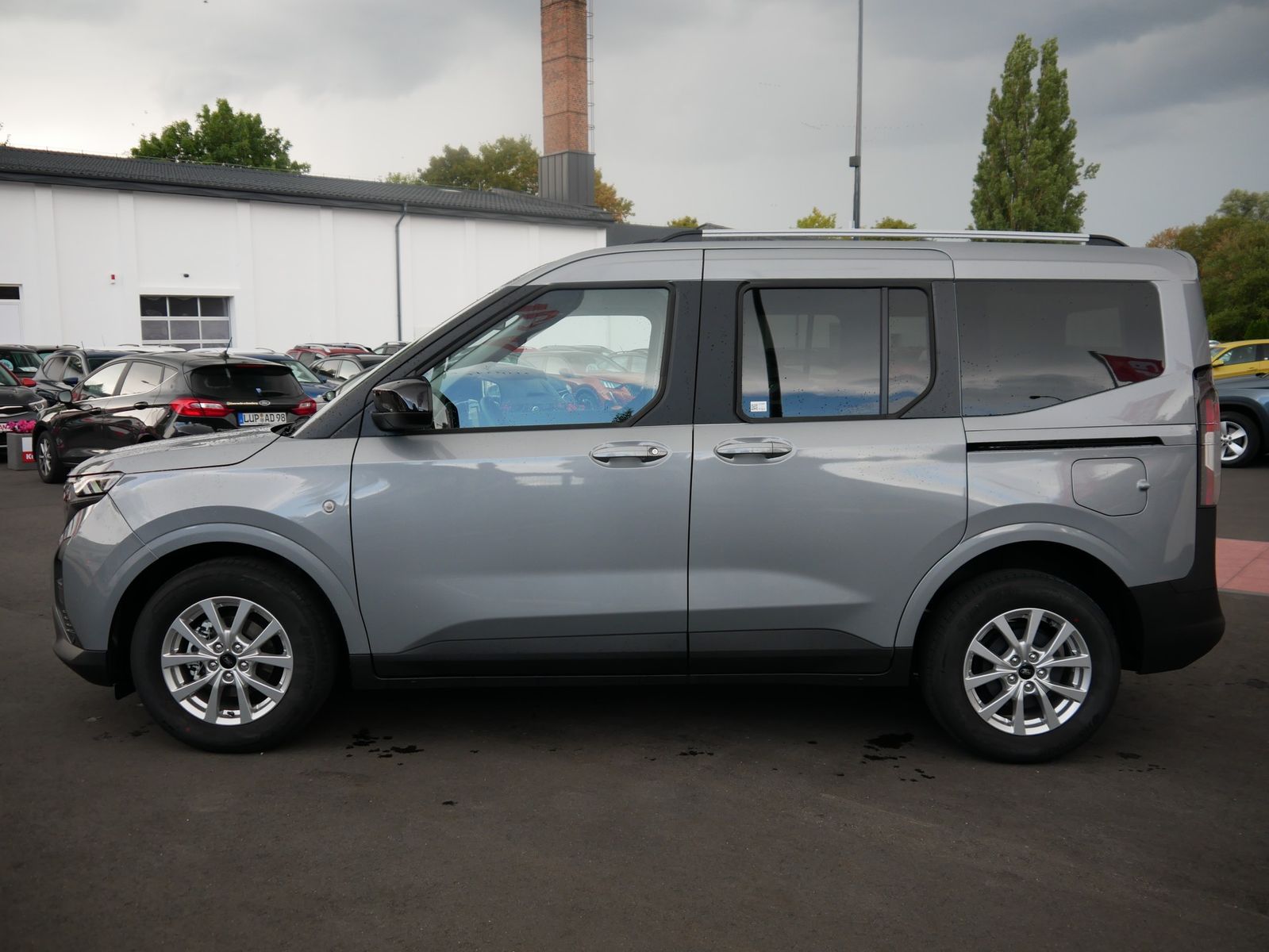 Ford Tourneo Courier Titanium 1.0 EB Aut. Kamera Temp imagem 2