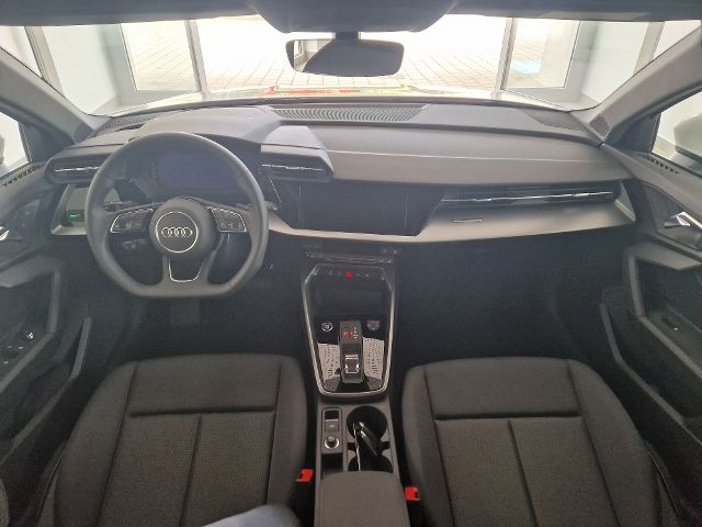 A3 Sportback S-Line 1.5 TFSI S-TRON LED NAV 4JGA