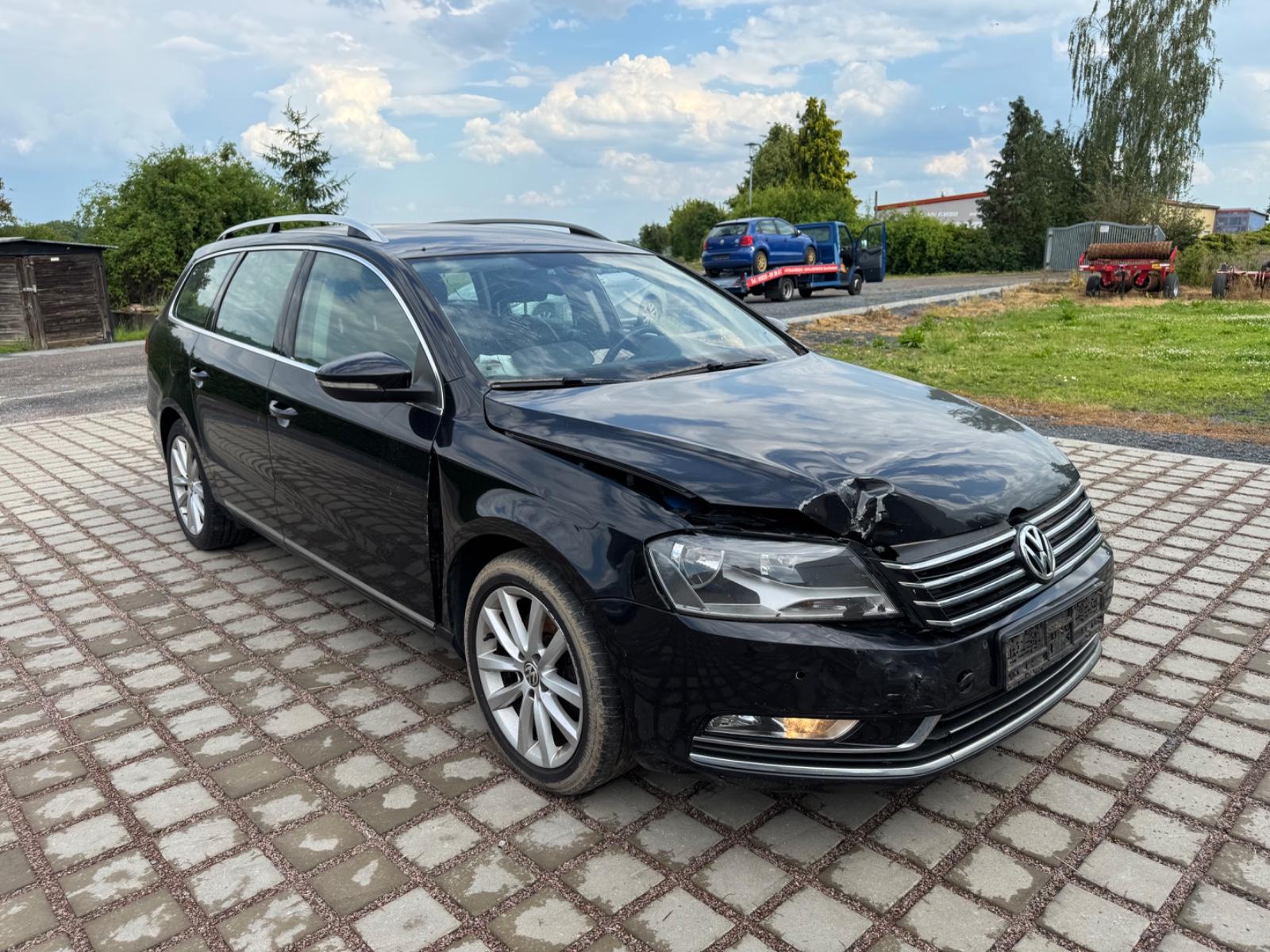 Volkswagen Passat 2013 — engine 1.968 cm³, 140 HP (103kW)