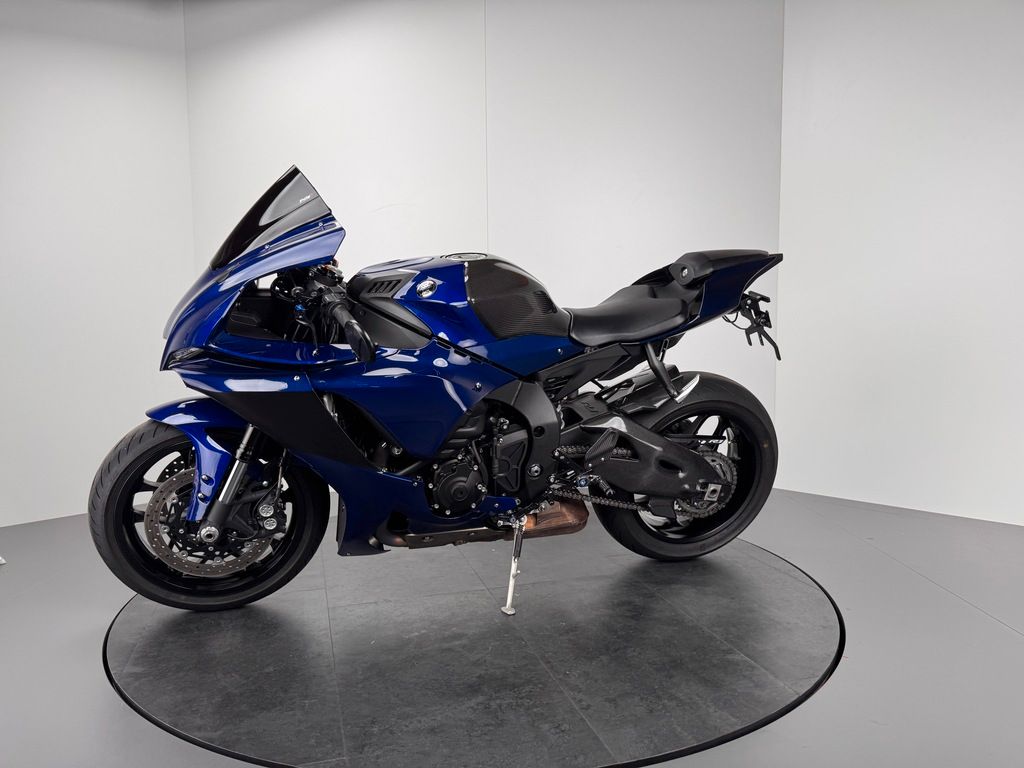 Fahrzeugabbildung Yamaha YZF-R1 *1.HAND *SERVICE NEU