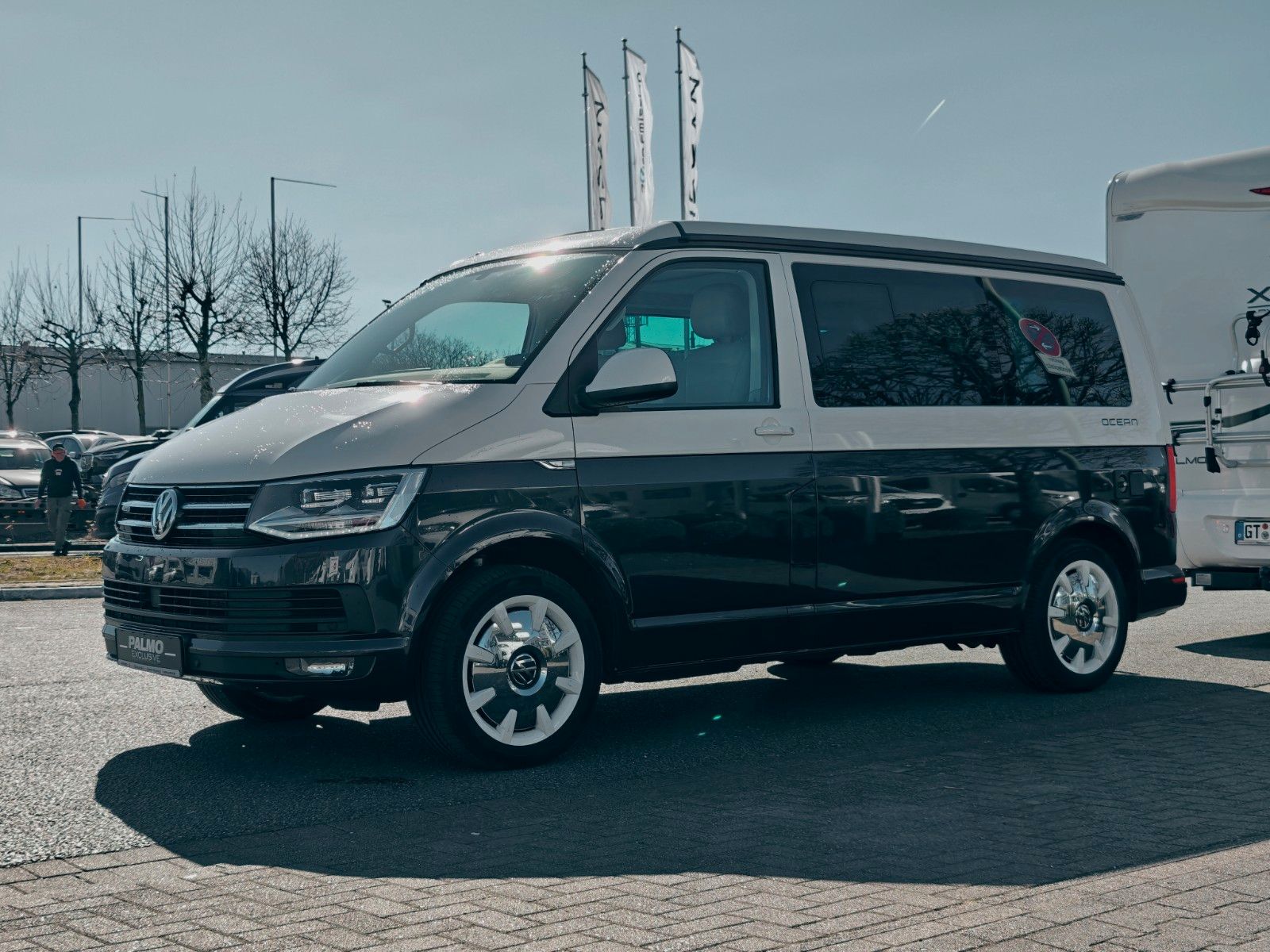 Fahrzeugabbildung Volkswagen CALIFORNIA OCEAN 4MOTION - TRAUMWAGEN!